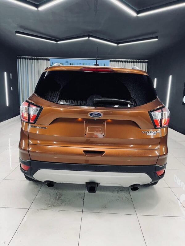 FORD ESCAPE TITANIUM 2017 / PRIMA: 129 MIL - Imagen 9