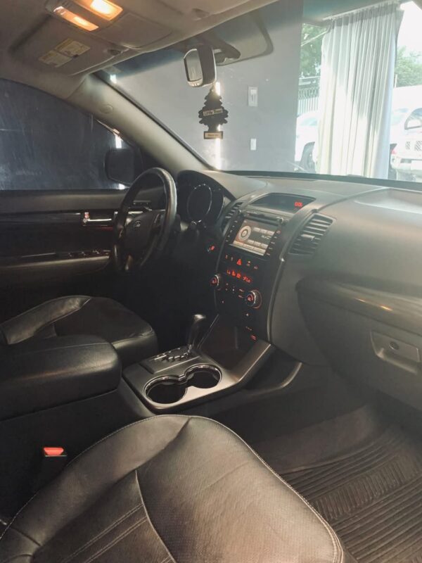 KIA SORENTO EX 2011 / PRIMA: 69 MIL - Imagen 7