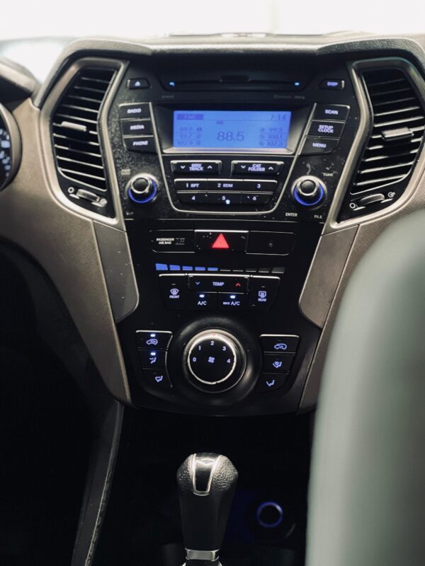 HYUNDAI SANTA FE 2016 / PRIMA: 65 MIL - Imagen 10
