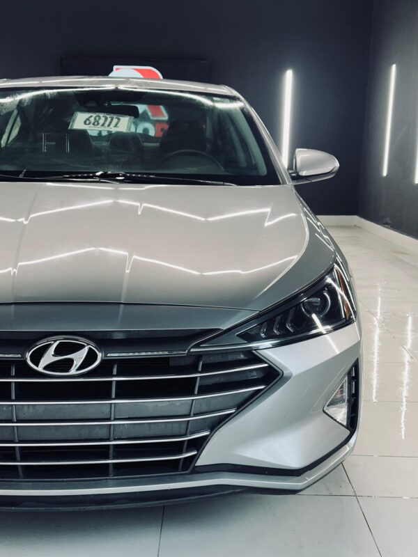 HYUNDAI ELANTRA 2020 / PRIMA: 79 MIL - Imagen 5
