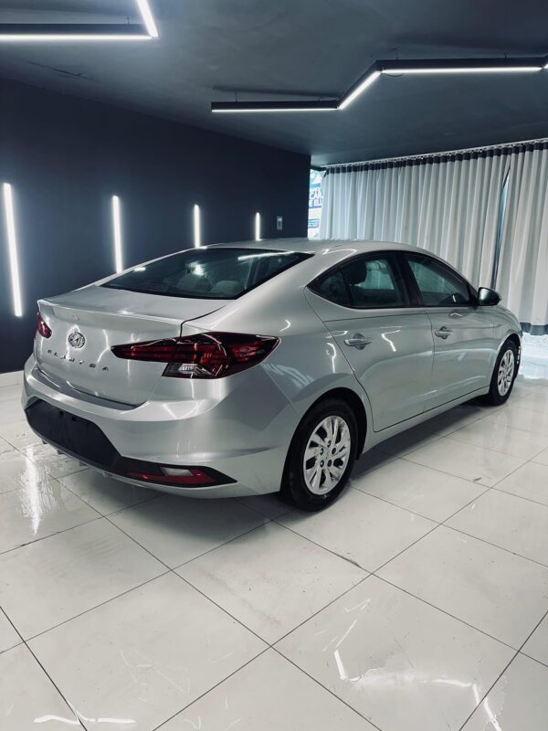 HYUNDAI ELANTRA 2020 / PRIMA: 79 MIL - Imagen 7