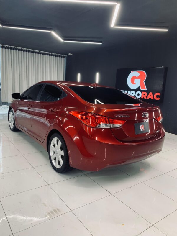 HYUNDAI ELANTRA LIMITED 2013/ PRIMA: 72 MIL - Imagen 5