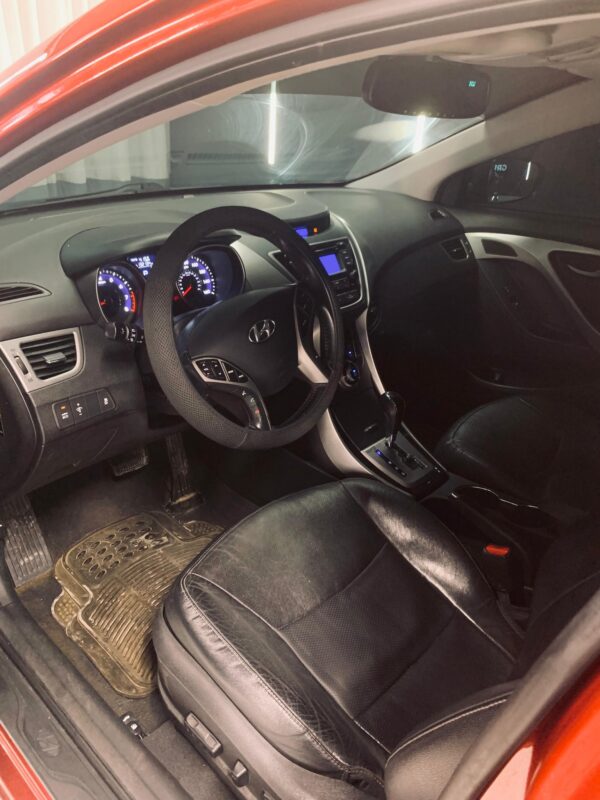 HYUNDAI ELANTRA LIMITED 2013/ PRIMA: 72 MIL - Imagen 9