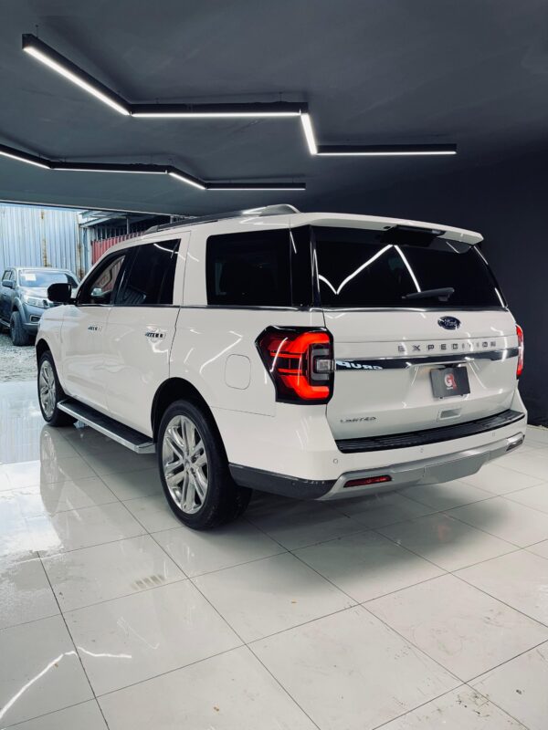 FORD EXPEDITION LIMITED 2023 / PRIMA: 589 MIL - Imagen 3