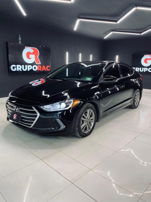 HYUNDAI ELANTRA 2018 / PRIMA: 79 MIL - Imagen 4