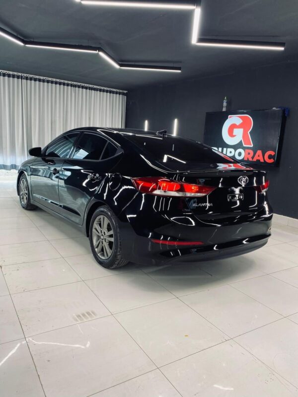 HYUNDAI ELANTRA 2018 / PRIMA: 79 MIL - Imagen 3