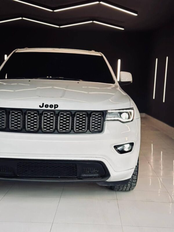 JEEP GRAND CHEROKEE 2020 / PRIMA: 139 MIL - Imagen 4