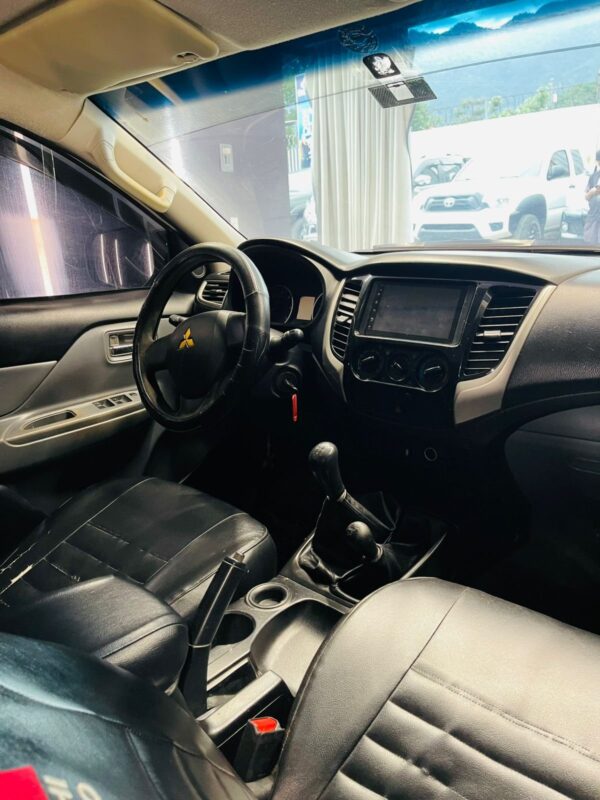 MITSUBISHI L200 2018 / PRIMA: 149 MIL - Imagen 7