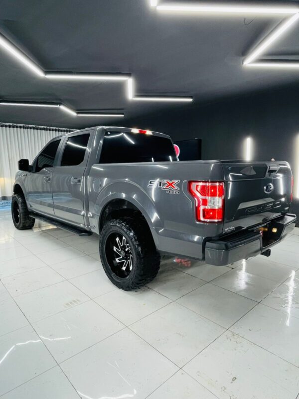 FORD F150 2018 / PRIMA: 199 MIL - Imagen 4