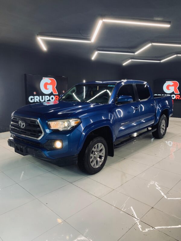 TOYOTA TACOMA 2017 / PRIMA: 199 MIL - Imagen 2