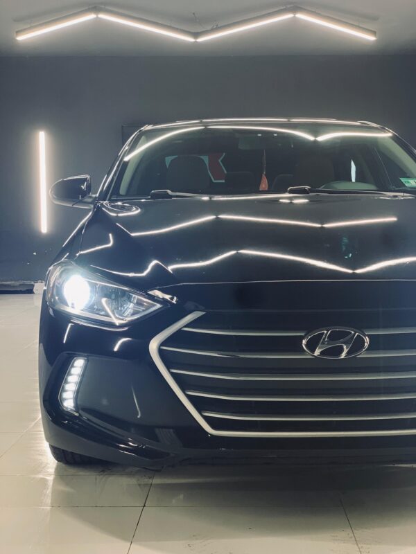 HYUNDAI ELANTRA 2018 / PRIMA: 89 MIL - Imagen 4