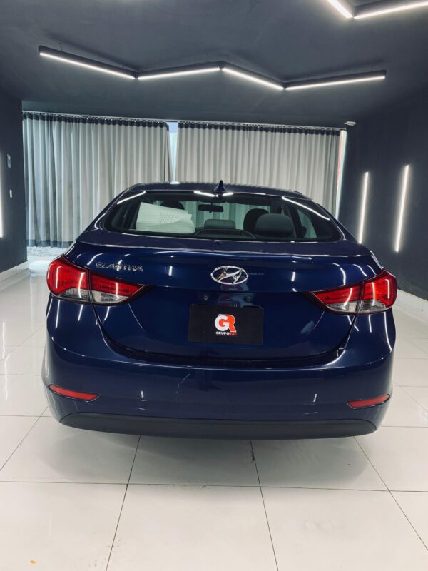 HYUNDAI ELANTRA 2015 / PRIMA: 63 MIL - Imagen 6