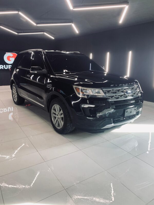 FORD EXPLORER 2018 XLT / PRIMA: 109  MIL
