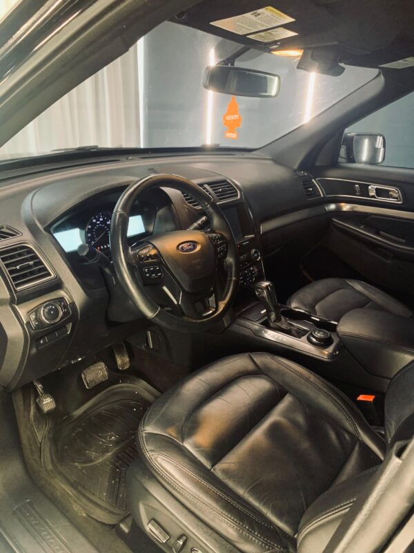 FORD EXPLORER 2018 XLT / PRIMA: 109  MIL - Imagen 11