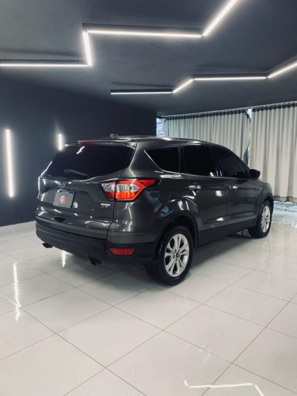 FORD ESCAPE 2017 / PRIMA: 68 MIL LPS - Imagen 6
