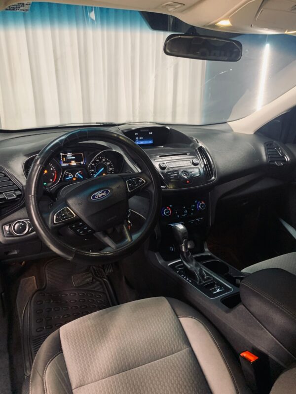 FORD ESCAPE 2017 / PRIMA: 68 MIL LPS - Imagen 11