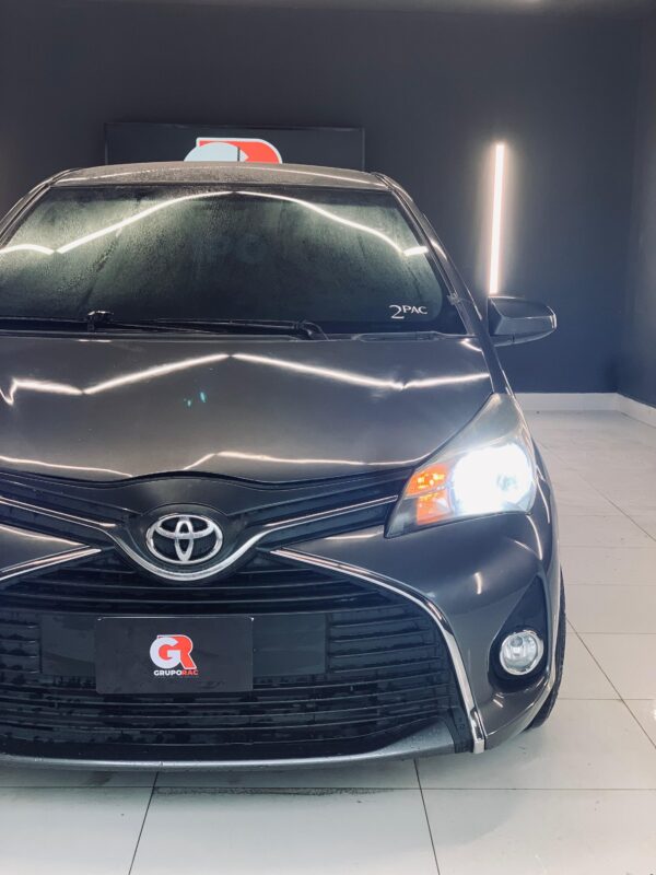 TOYOTA YARIS 2015 / PRIMA: 109 MIL - Imagen 4