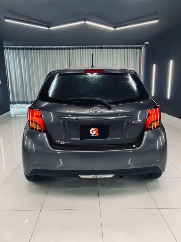 TOYOTA YARIS 2015 / PRIMA: 109 MIL - Imagen 6