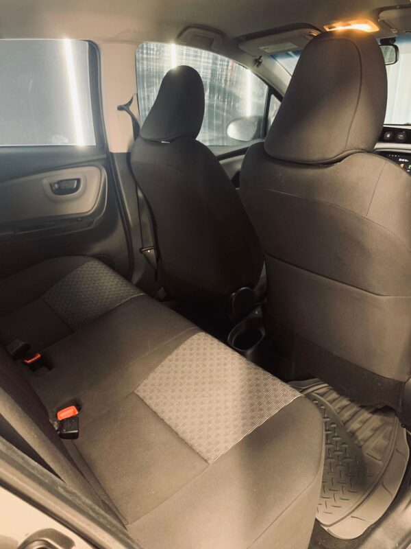 TOYOTA YARIS 2015 / PRIMA: 109 MIL - Imagen 10