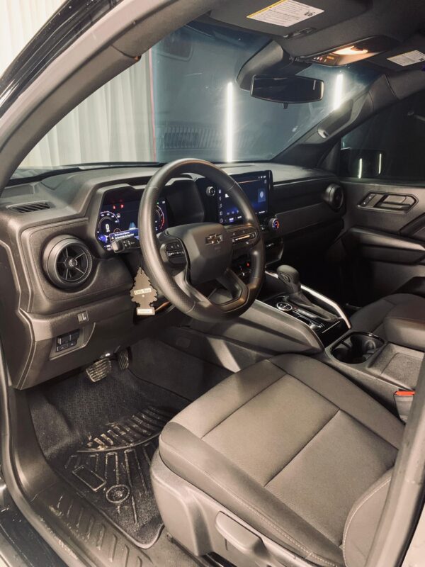 CHEVROLET COLORADO 2024 / PRIMA: 379 MIL - Imagen 12