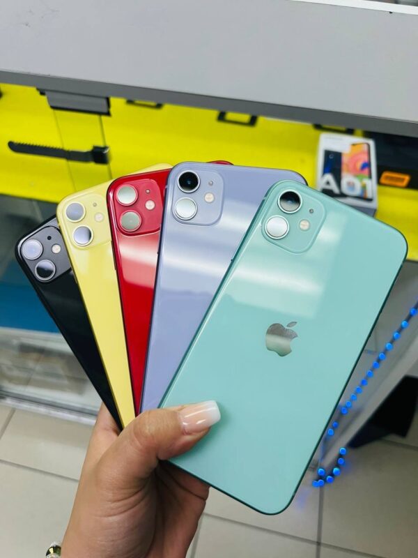 IPHONE 11 NORMAL / 64 GB - Imagen 3