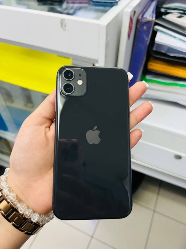 IPHONE 11 NORMAL / 64 GB - Imagen 4