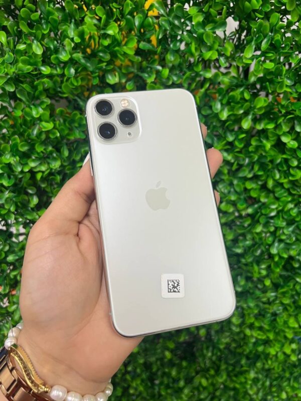 IPHONE 11 PRO / 64 GB