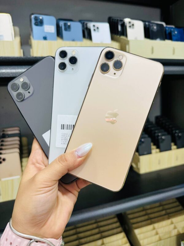 IPHONE 11 PRO MAX / 64 GB - Imagen 8