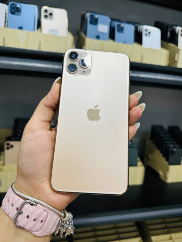 IPHONE 11 PRO MAX / 64 GB - Imagen 3