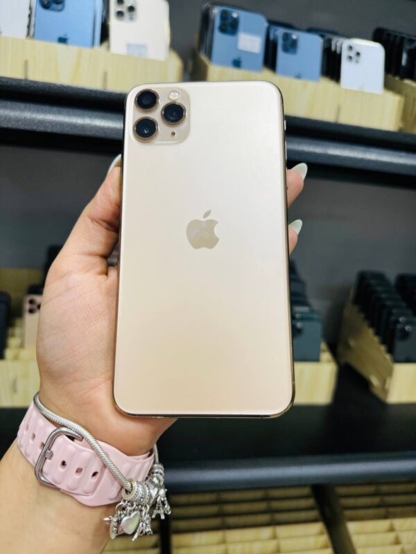IPHONE 11 PRO MAX / 64 GB
