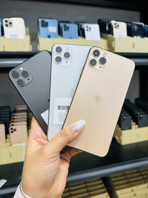 IPHONE 11 PRO MAX / 64 GB - Imagen 5
