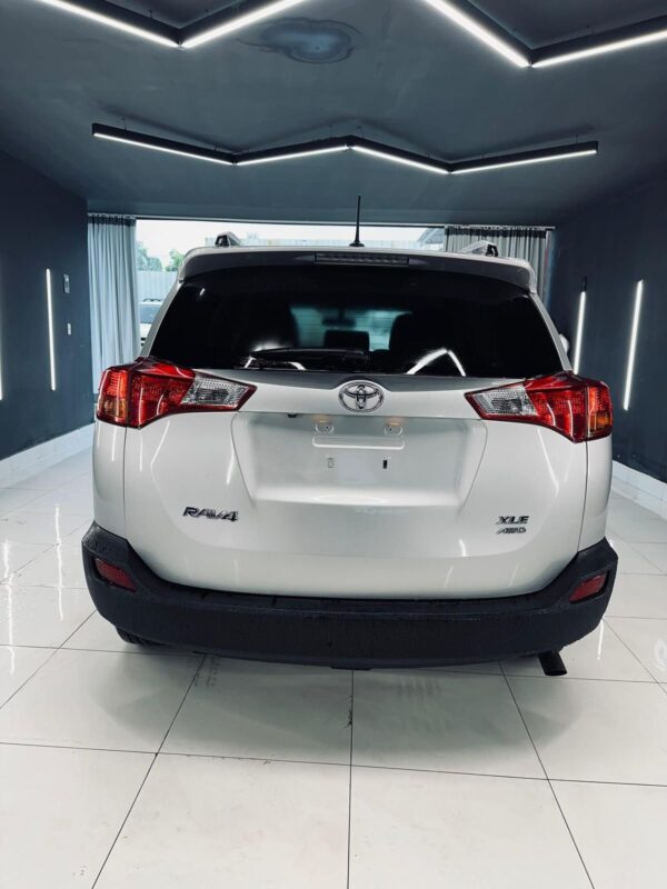 TOYOTA RAV4 LE 2015 / PRIMA: 109 MIL - Imagen 5