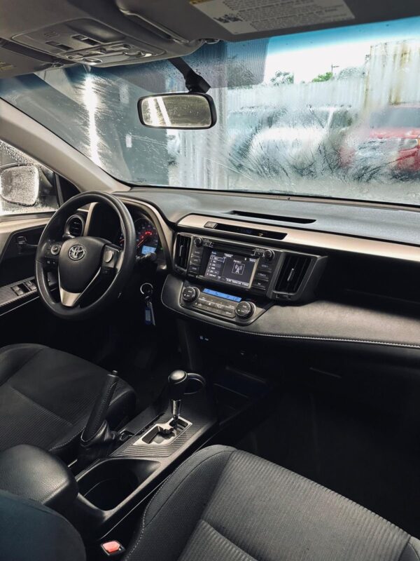 TOYOTA RAV4 LE 2015 / PRIMA: 109 MIL - Imagen 9