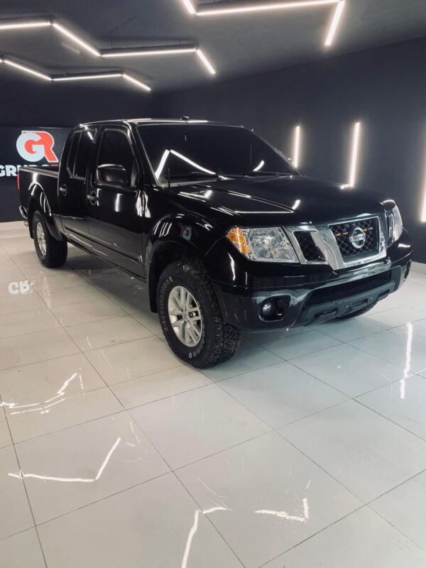 NISSAN FRONTIER SV 2015 / PRIMA: 109 MIL