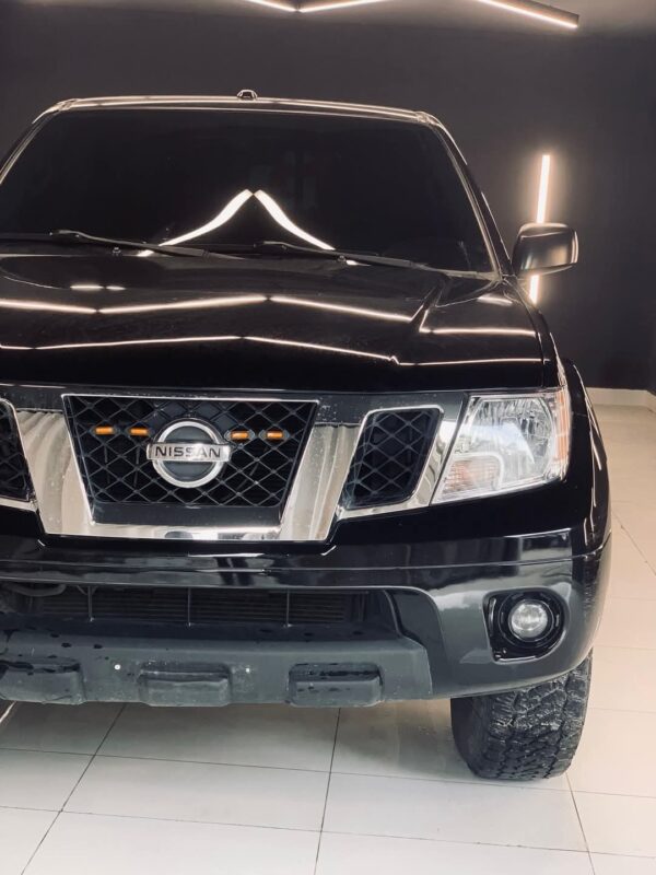 NISSAN FRONTIER SV 2015 / PRIMA: 109 MIL - Imagen 3