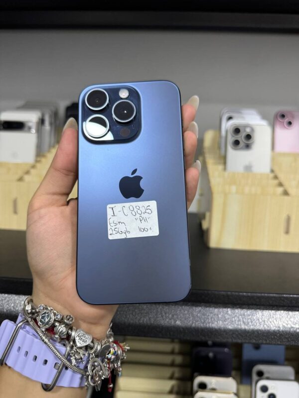IPHONE 15 PRO / 128 GB - Imagen 4