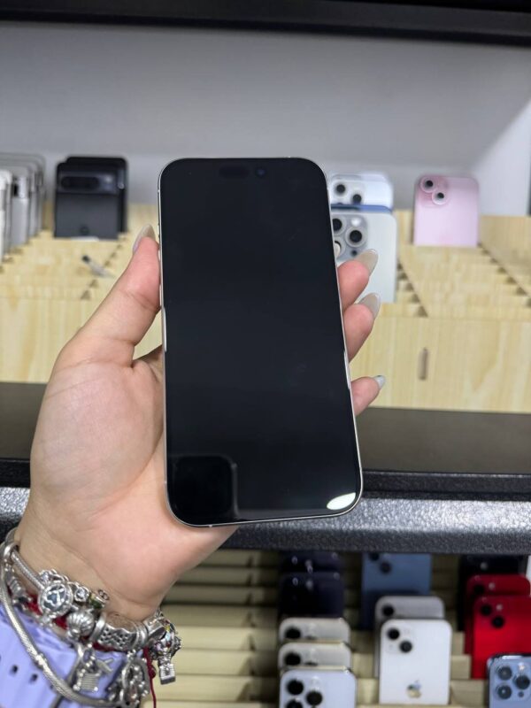 IPHONE 15 PRO / 128 GB - Imagen 3