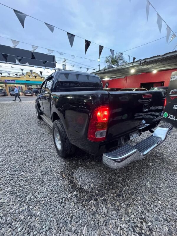 TOYOTA HILUX 2006 / PRIMA: 159 MIL LPS - Imagen 7